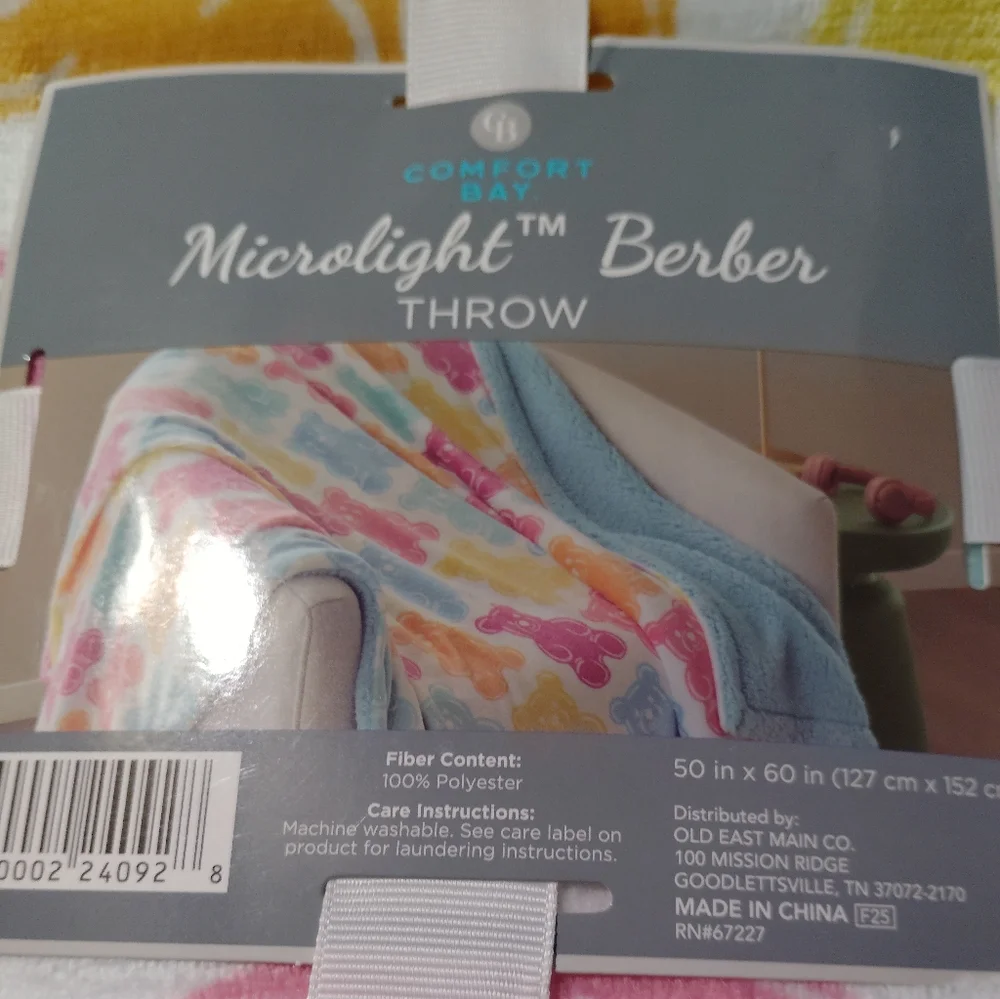 Microlight Berber Throw Blanket